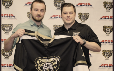 Forward Cam Schwartz Commits To Oakland