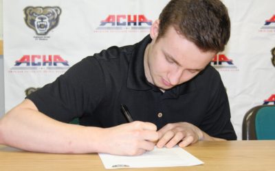 Forward Jeremy Schwartz Commits to Oakland