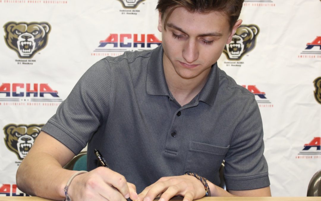 Lansing Wolves Leading Scorer Brendan Smith Commits To Oakland